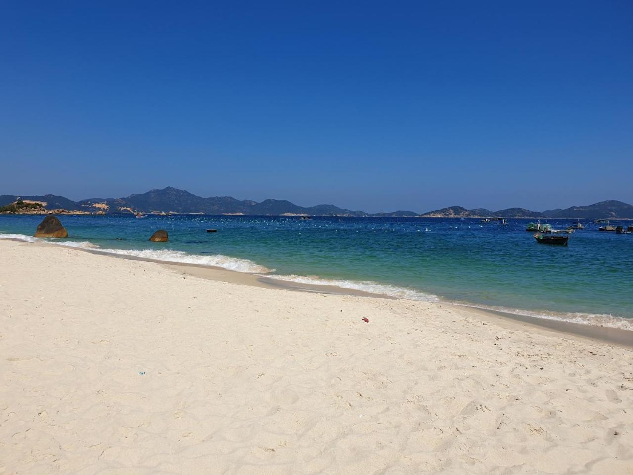 Dao Hoa Vang Villa Cam Ranh Esterno foto