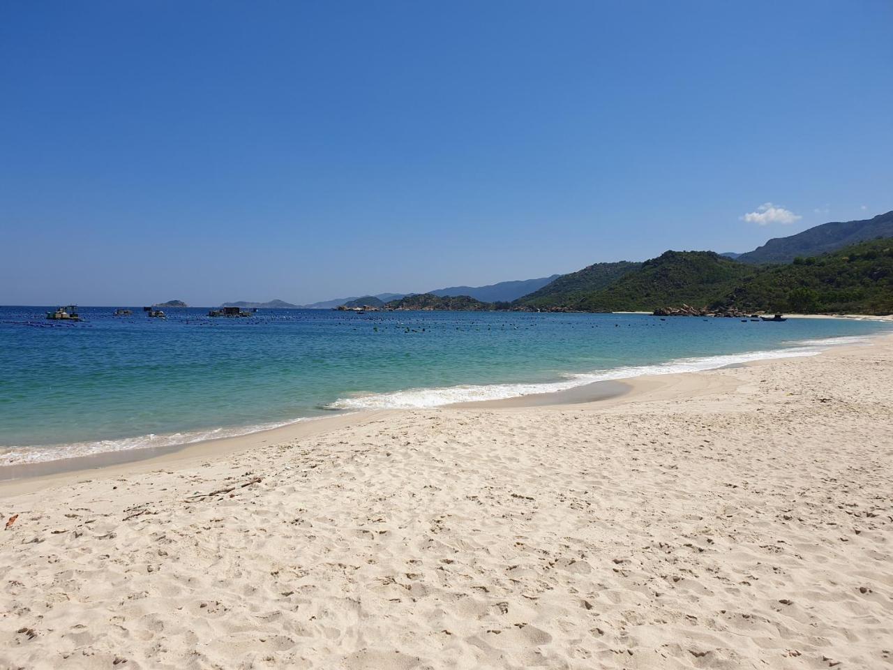 Dao Hoa Vang Villa Cam Ranh Esterno foto